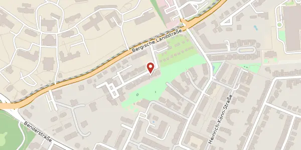 Karte der Umgebung von Paul-Pieper-Str. 10, 40625 Düsseldorf