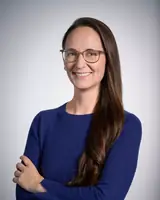 Foto von Dr. iur. Nadja Harraschain